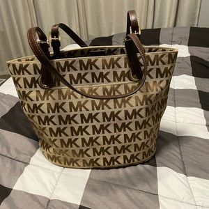 Michael Kors Shoulder Bag